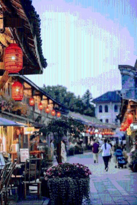 他是《甄嬛传》的温太医，也是民国的“汪精卫”，独爱疯批角色